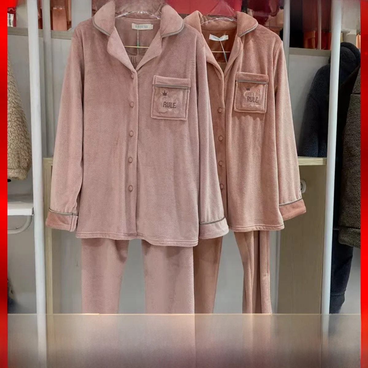 Специальное предложение Yin Zilian Домашняя одежда Осенне-зимняя женская бархатная