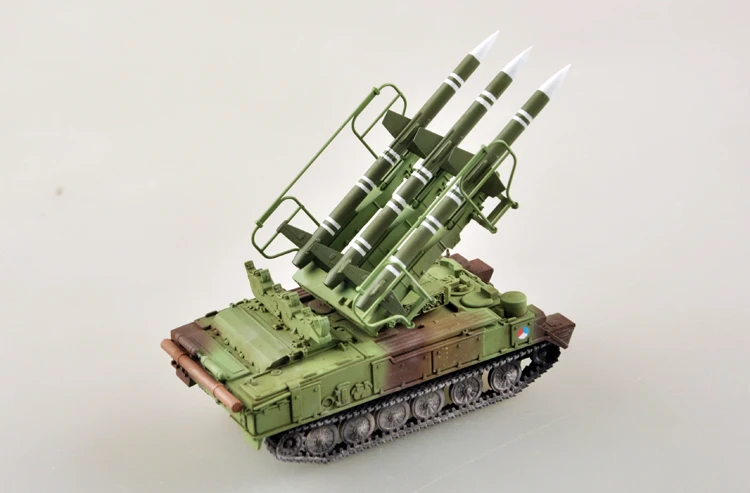 Легкая модель 35109 1/72 Φ KUB Восточная Германия антиавиационная ракета статическая