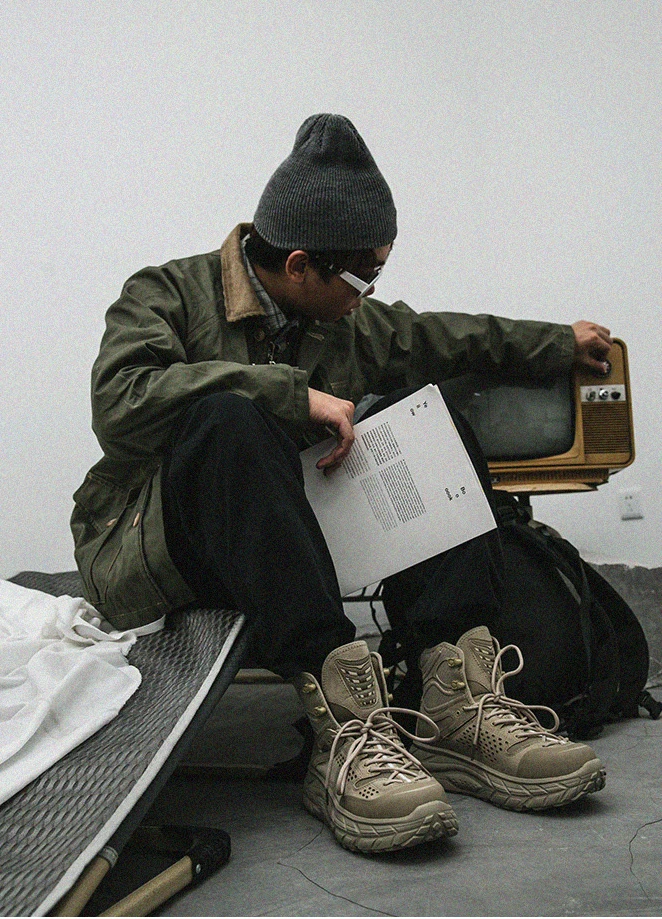 Unisex Vintage microfiber breathable anti-slip hiking trekking boots lovers outdoor thick sole shockproof camping working boots