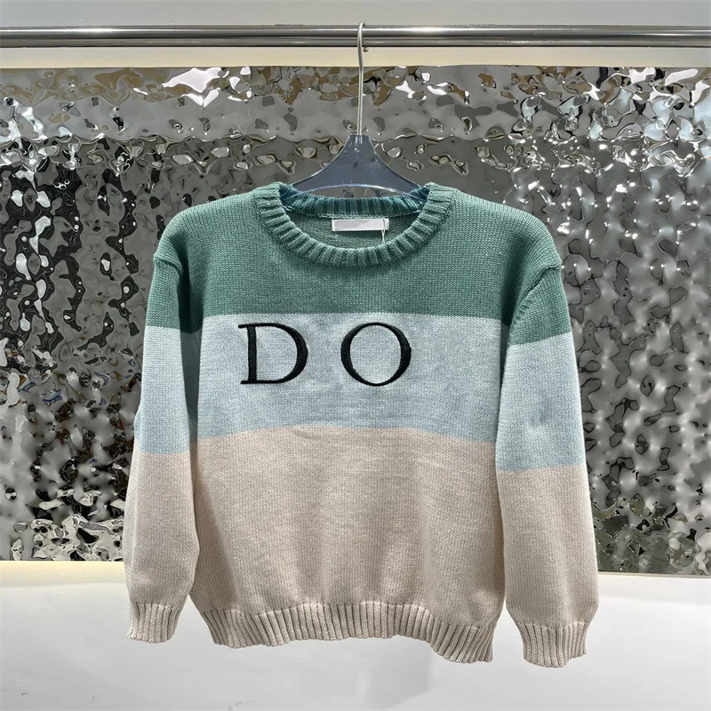 

Women O-Neck Long Sleeve Knitted Sweater Loose Casual Streetwear Style Three-color Patched with Letters Vintage Faddish Winter