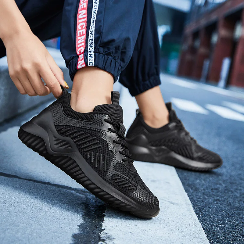 

Classic Men Shoes Fashion Running Sport Shoes Unisex Shoes Lightweight Men Casual Shoes Sneakers for Women Walking Jogging Shoes