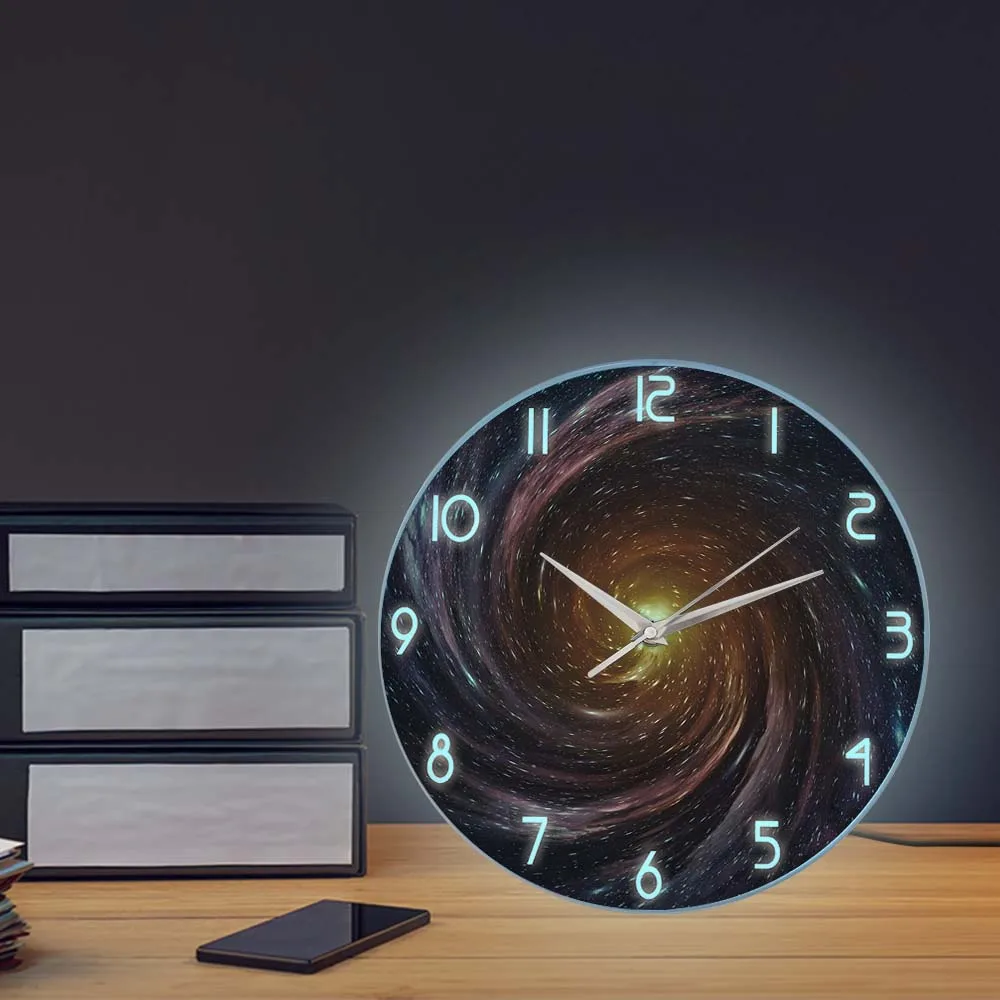 Настенные часы с черным отверстием в космосе современный дизайн астрономия