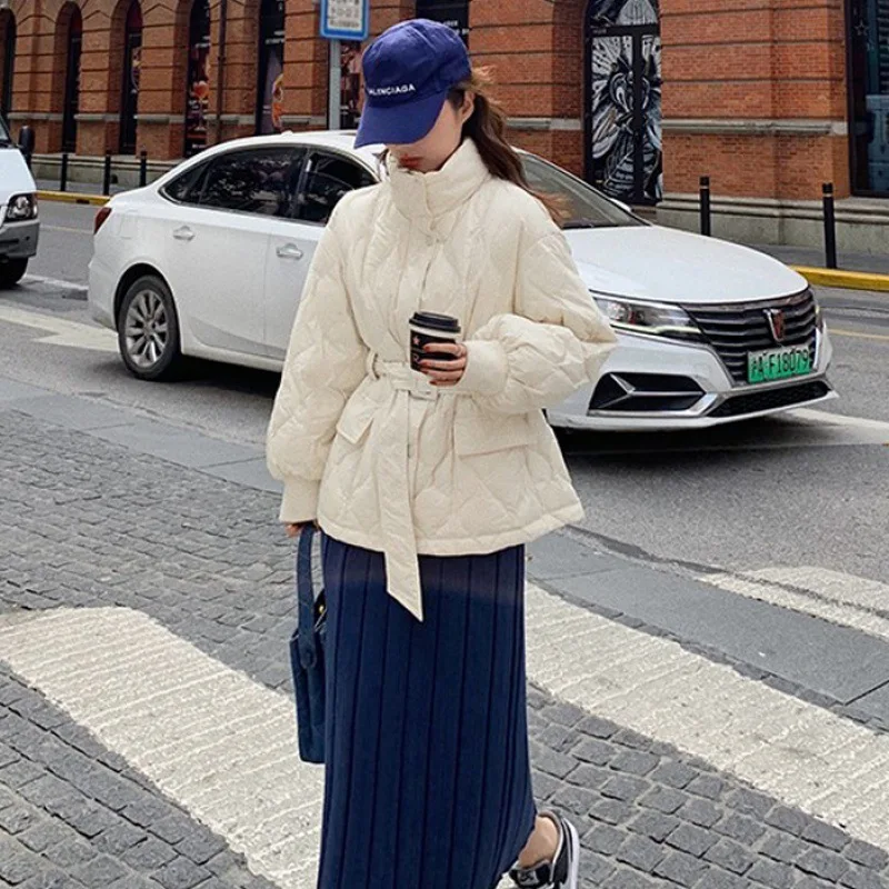

2023 маленькая Корейская версия пуховика зимнее пальто с хлопковой подкладкой Новинка приталенный пуховик короткое пальто с хлопковой подкладкой для женщин