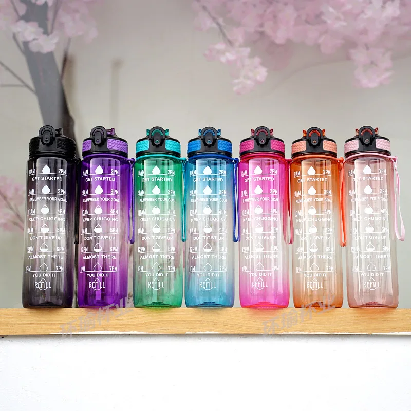1000ml Plastic Water Bottle Minimalist and Fashionable Outdoor Sports Water Cup with Scale, Rope Lifting, Straw Bouncing Cup