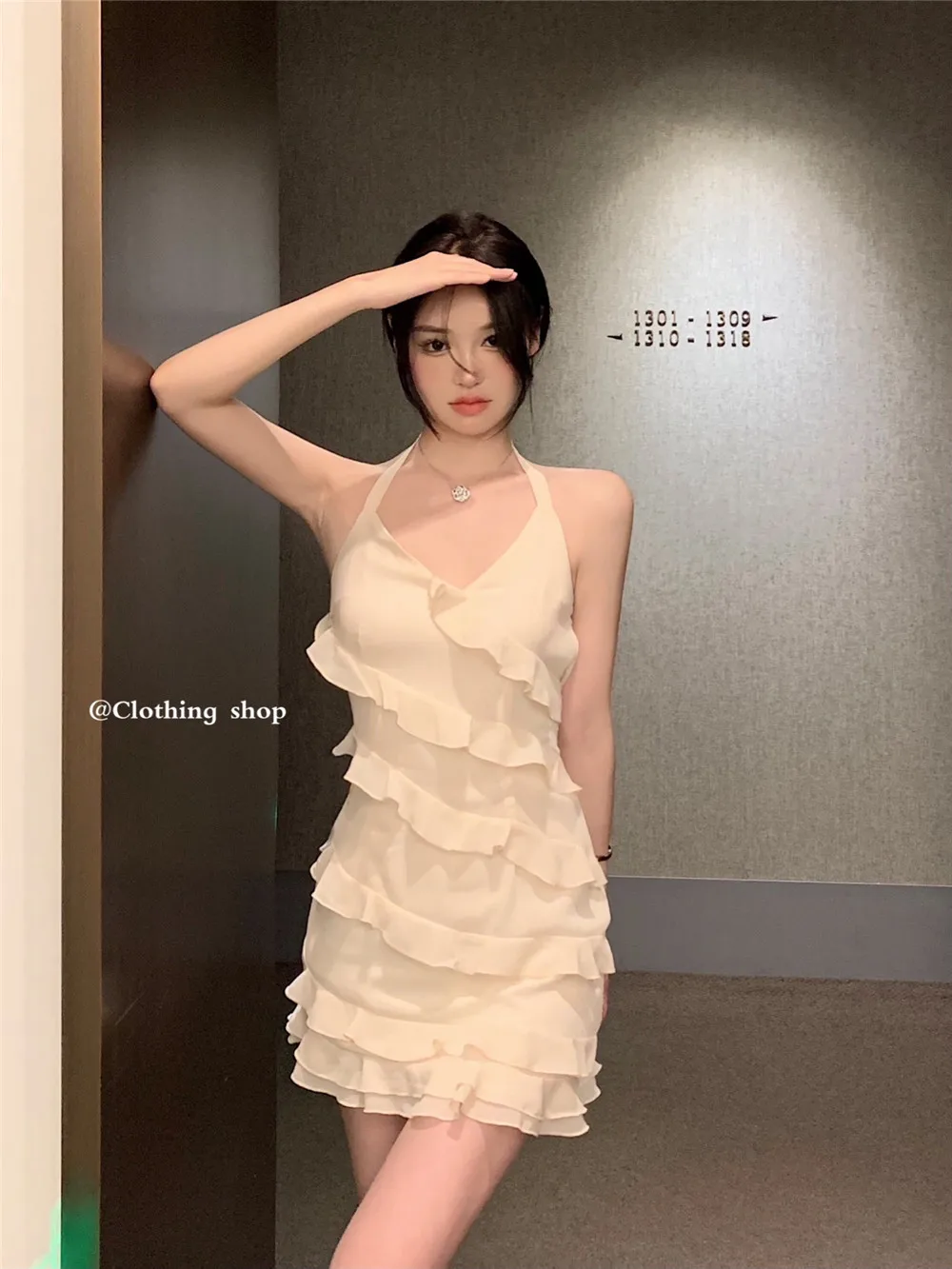 

Новинка 2022, платье для торта, облегающее сексуальное платье для женщин, платье с лямкой на шее и открытой спиной для ночного клуба, вечерние ...