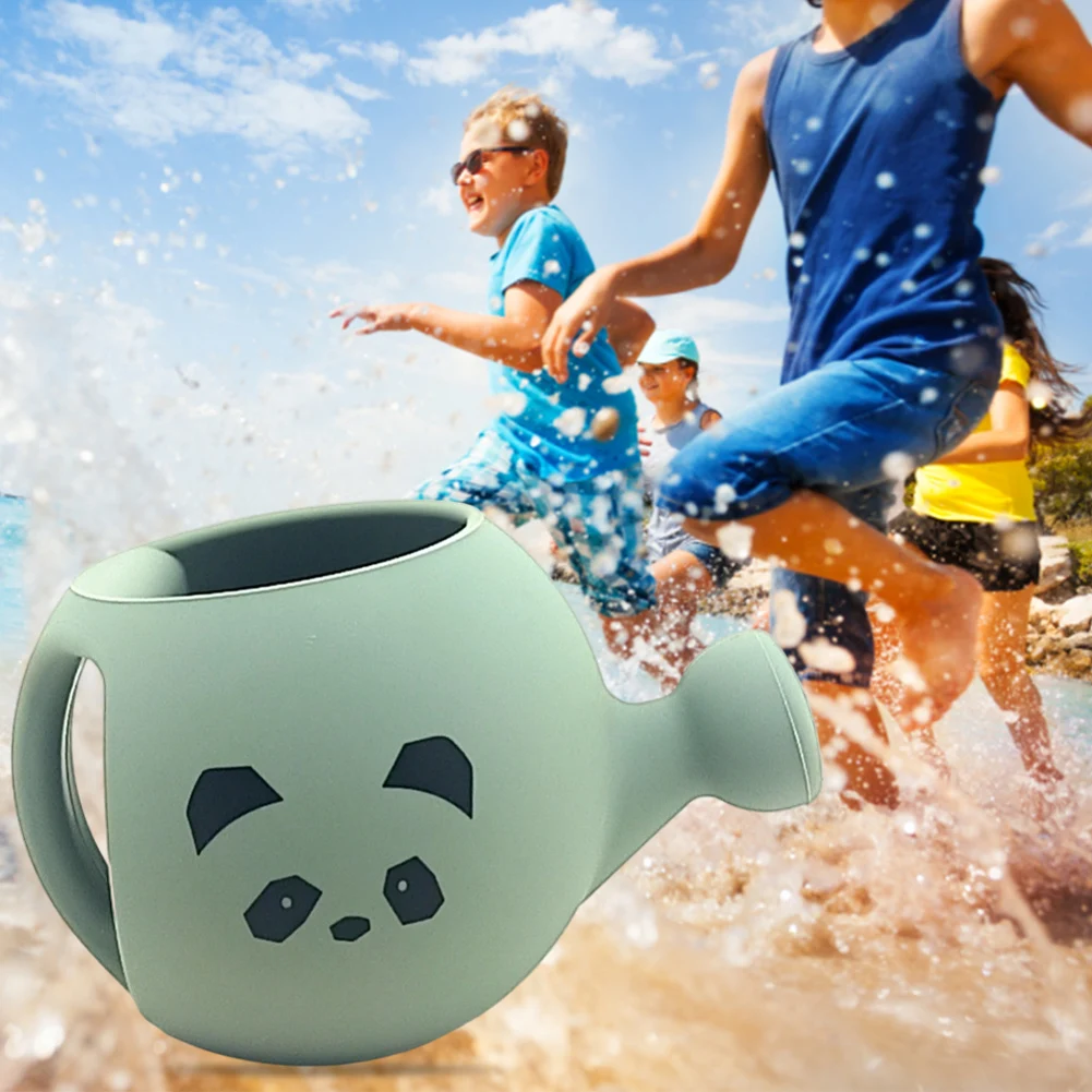 

Silicone Beach Water Bottle for Parent-Child Interaction Beach Game Toys and Water Play Tools Kids Birthday Gift
