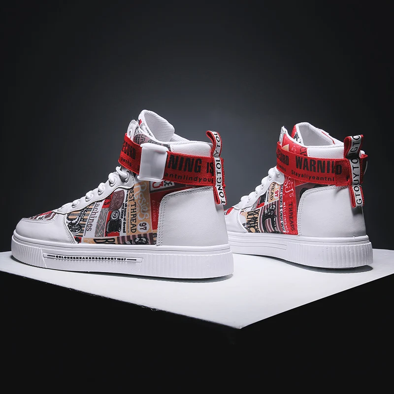 2022 Hot Men High top Skateboard Shoes Designer Letter Printed Sports Shoes Men Couple Streetwear Hip Hop Sneakers Men Trainers