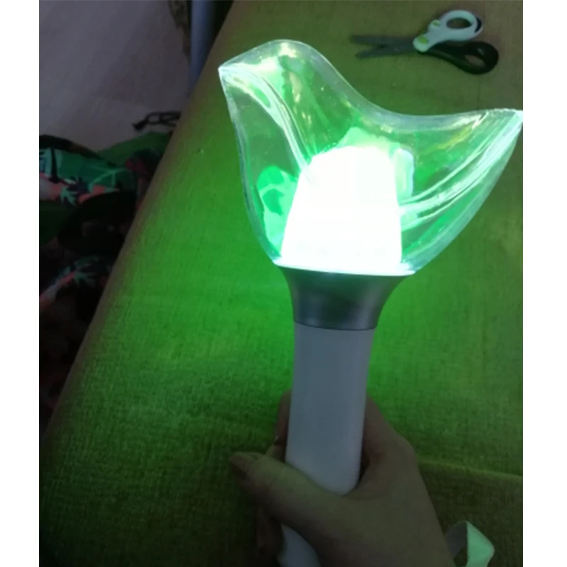 10 Styles KPOP Seventeen BIGBANG EXO Lightstick Hand Light Flashlight Glow Lamp Concert Light Stick Fans Collection Gifts images - 6