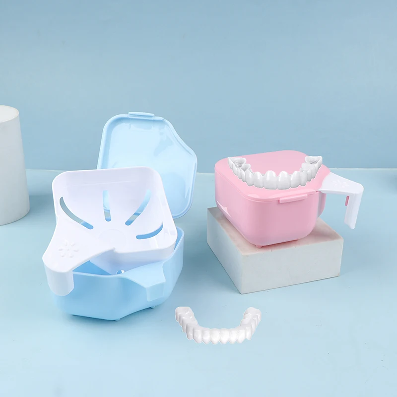 

Коробка-органайзер для зубных протезов, искусственная фотография, с подвесным сетчатым контейнером, чехлы для чистки зубов, искусственные ...