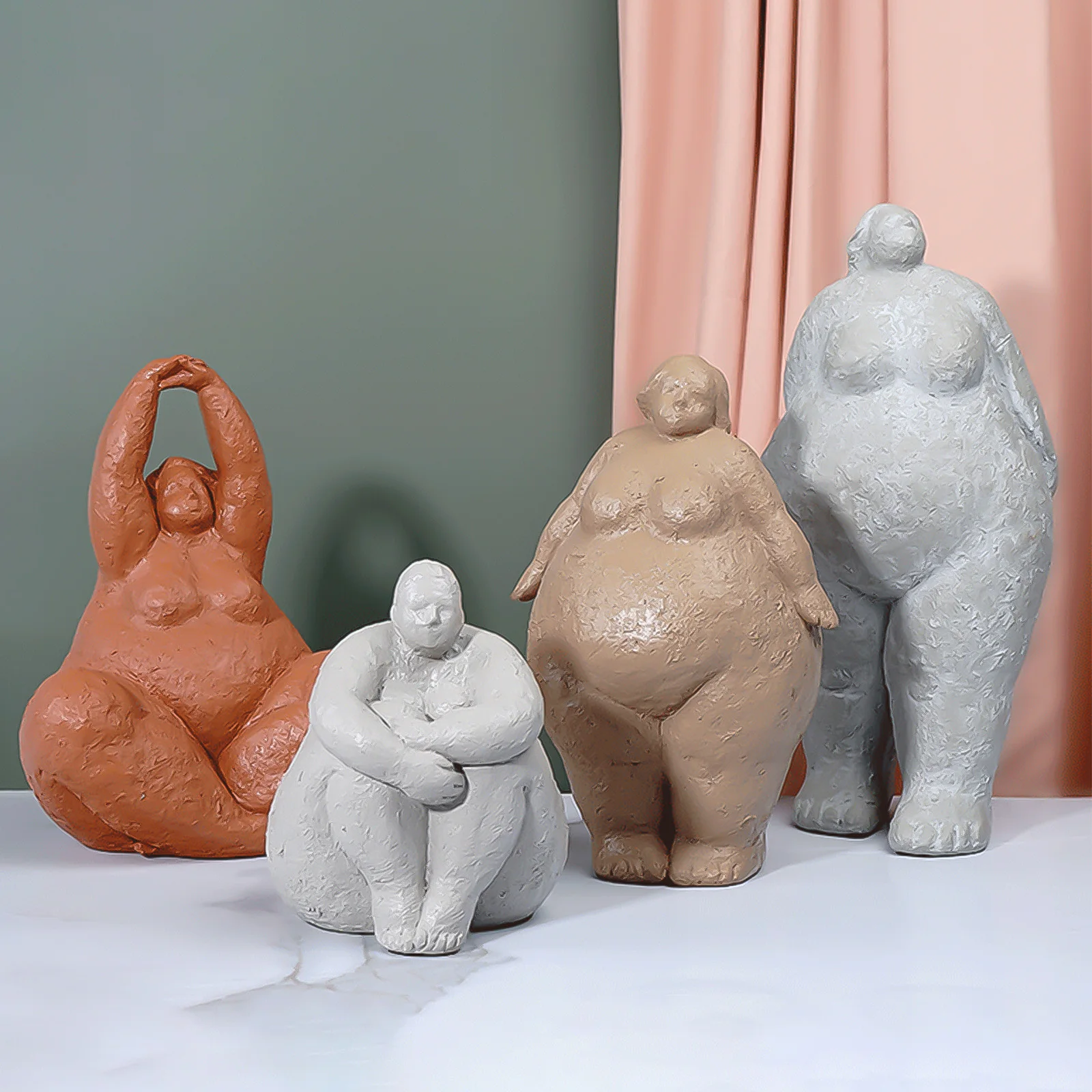 

Статуэтки для полных дам из смолы, настольные украшения, милые скульптурные фигурки для йоги, ремесла, рождественский подарок, домашний декор для гостиной