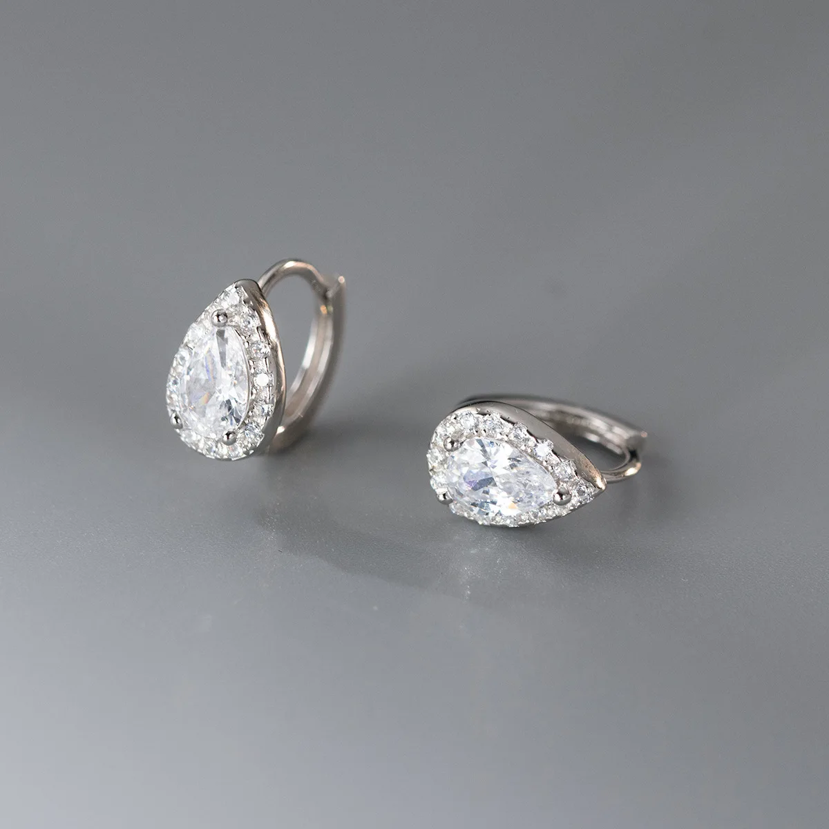 Женские серьги из серебра 925 пробы элегантные ювелирные изделия с цветами