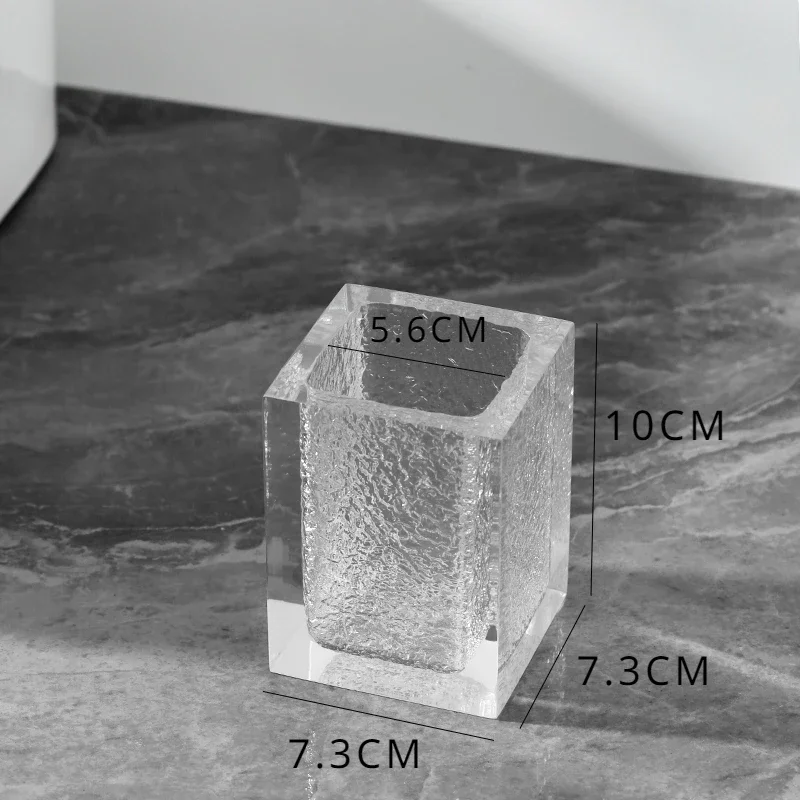 

Набор туалетных принадлежностей из канифоли