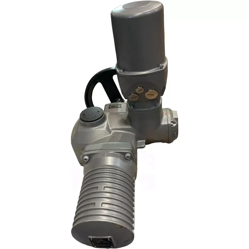 Фото Кроссельный клапан MESTO и привод AUMA SA SA 07.5 F10 и электромагнитный клапан Asco и передатчик Endress и Hauser №5