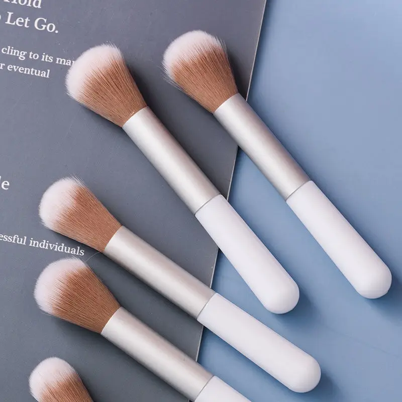 

Flat Top Foundation Brushes Powder Concealer Foundation Repair Contour Oblique Head Brush Face Cosmetic Makeup Brush Tools