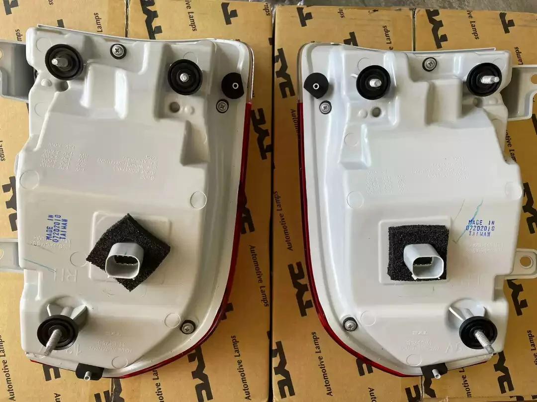 Автомобильный светодиодный задний фонарь светильник рь для Chrysler 300C 2015 тормозной