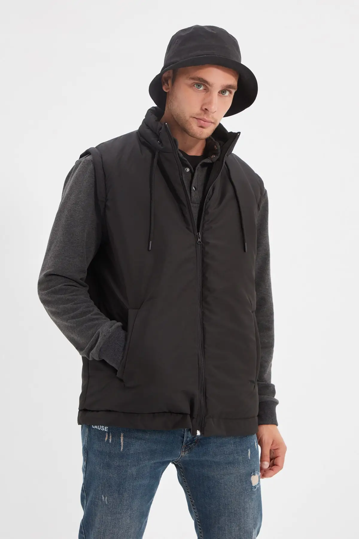 

Trendyol Male Right Collar Zipper Vest TMNAW22YE0021