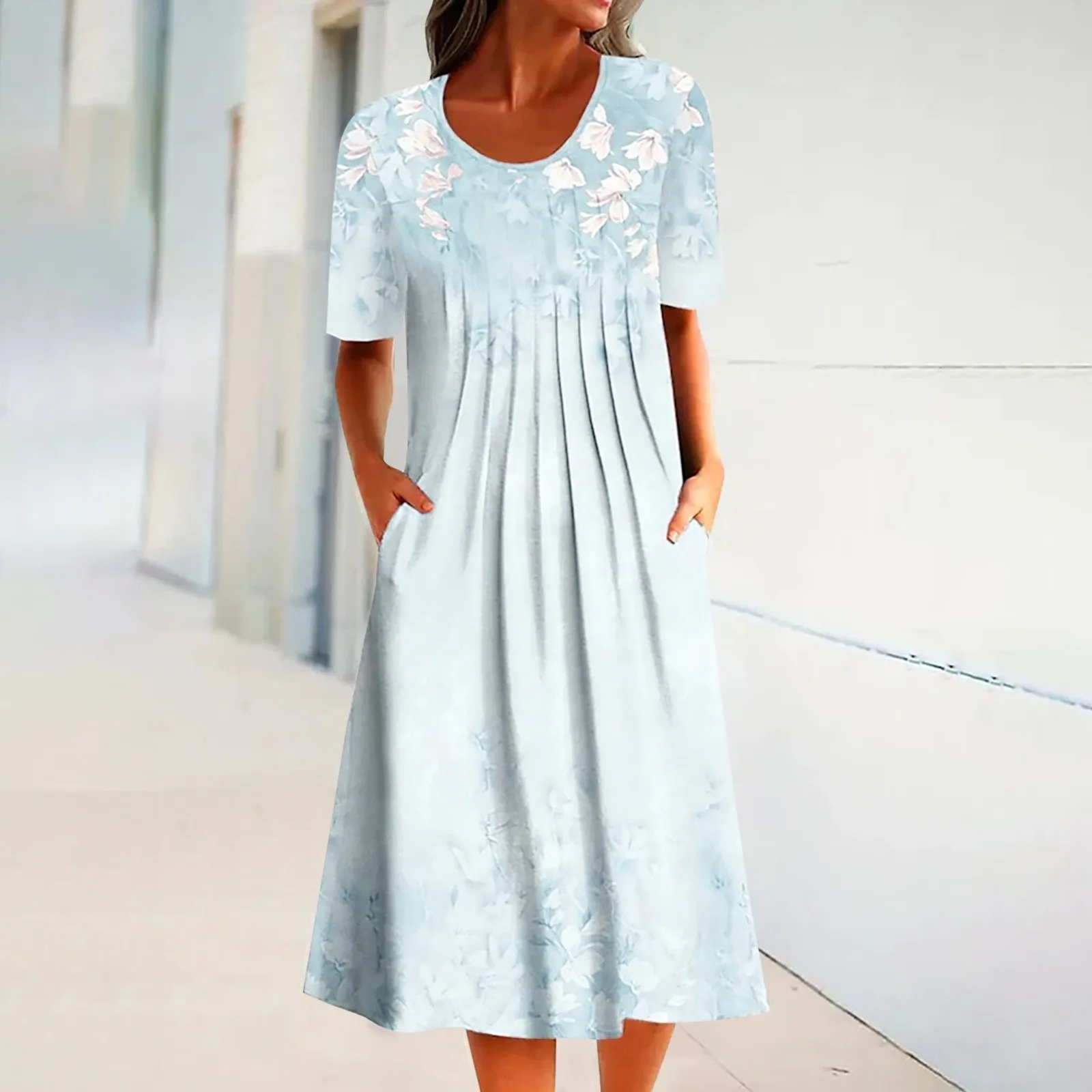 

Women's Casual Round Neck Pocket Short Sleeve Floral Print Chest Pleated Dress Outing Dresses for Teenagers