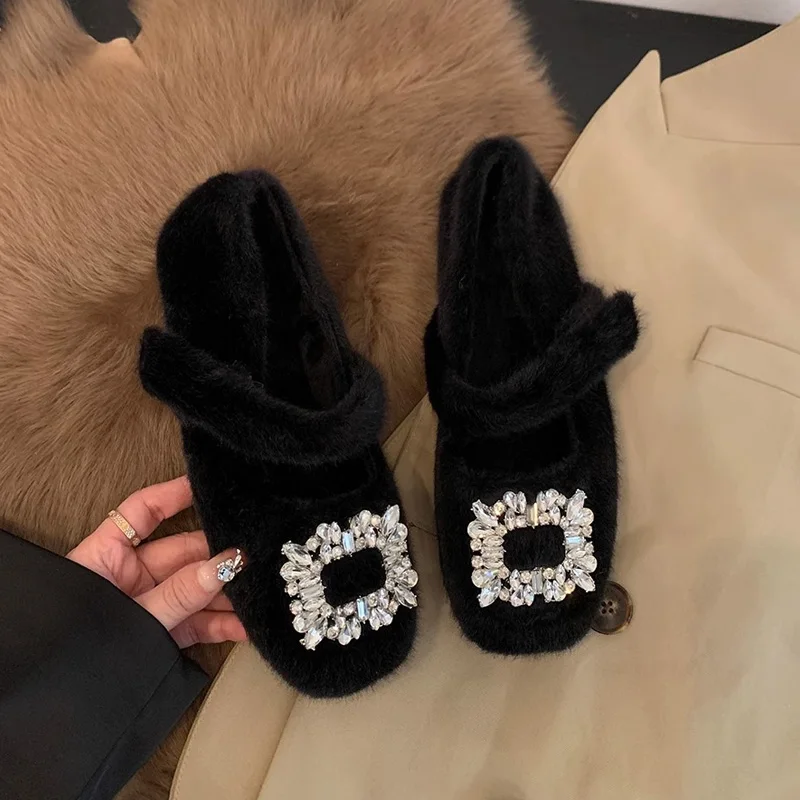 Роскошные женские меховые балетки с квадратной пряжкой и кристаллами зимние