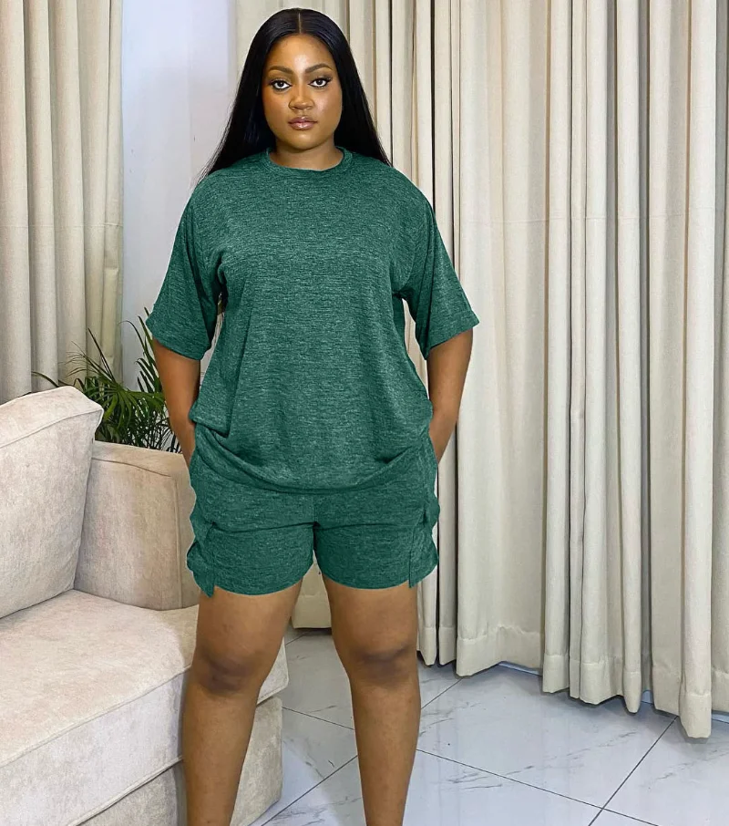 

Однотонный женский комплект WUHE, футболка с коротким рукавом и шорты-карго с карманами, модный спортивный костюм 2023, комплект из двух предмет...