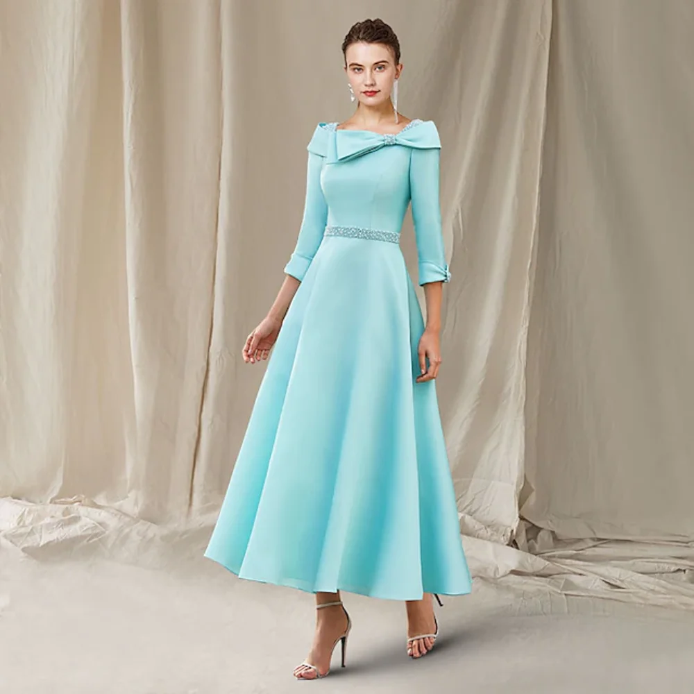 

A-Line Mother of the Bride Dress Wedding Guest Luxurious Elegant Bateau Neck Formal Evening Gown