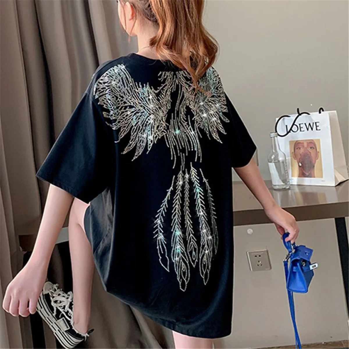 

Черная хлопковая Футболка со стразами и крыльями для девочек, милые свободные футболки ольччан, модные крутые готические футболки в стиле Х...