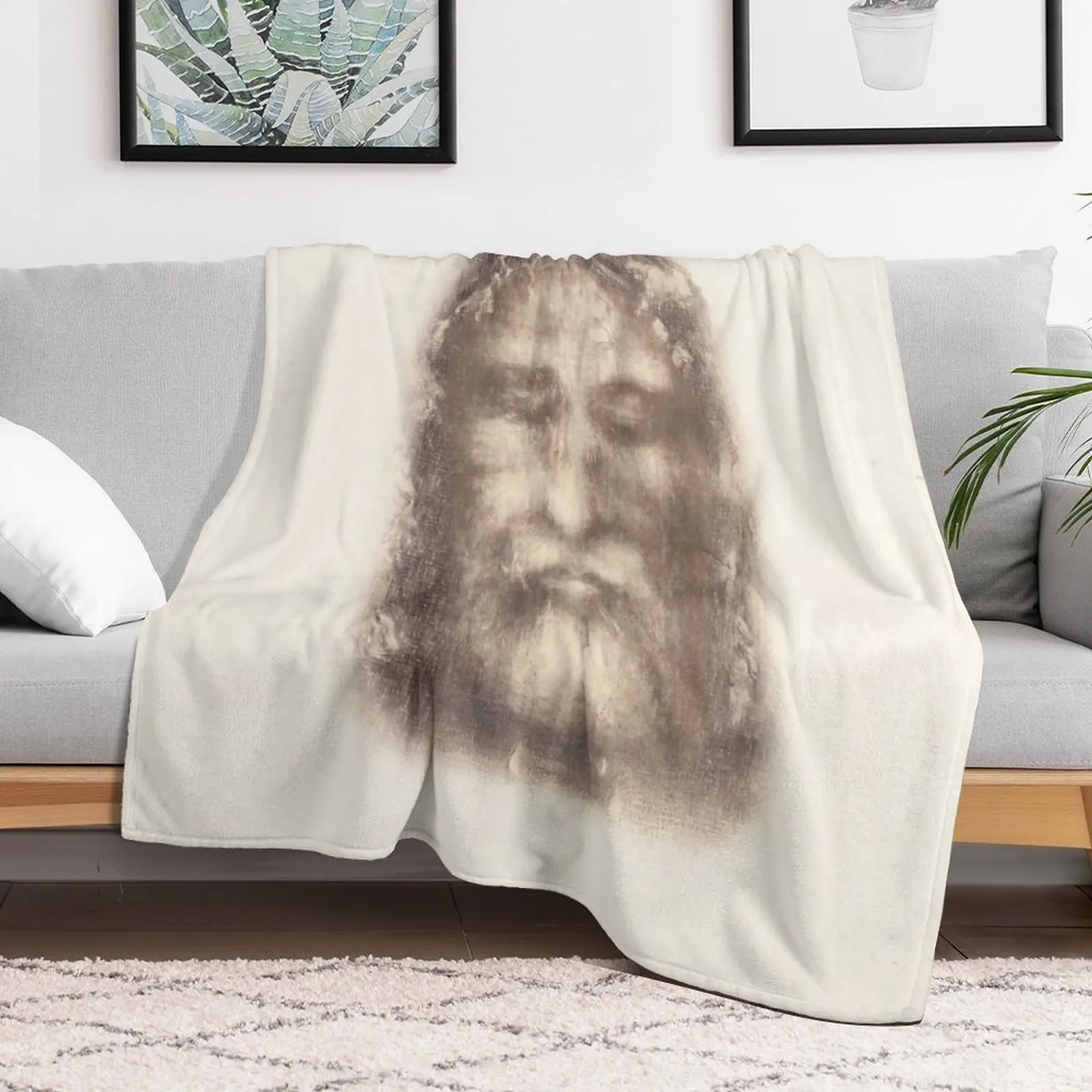 Кожух тюрлина лицо Иисуса Христа с короной шипов бежевый винтажный фон живопись