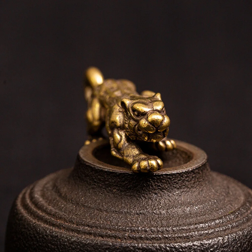 

Pure Copper Zodiac Animal Roller Tiger Figurines Ornament Solid Brass Lucky North-east China Tigers Miniature Desktop Home Decor