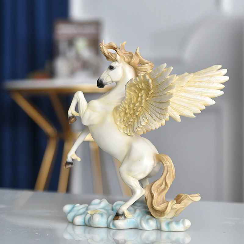 

EUROPEAN CREATIVE WINGS LUCKY HORSE ART SCULPTURE ANIMAL FIGURINE RESIN CRAFTS DESKTOP DECORATIONS FOR HOME OPENING GIFT R3626