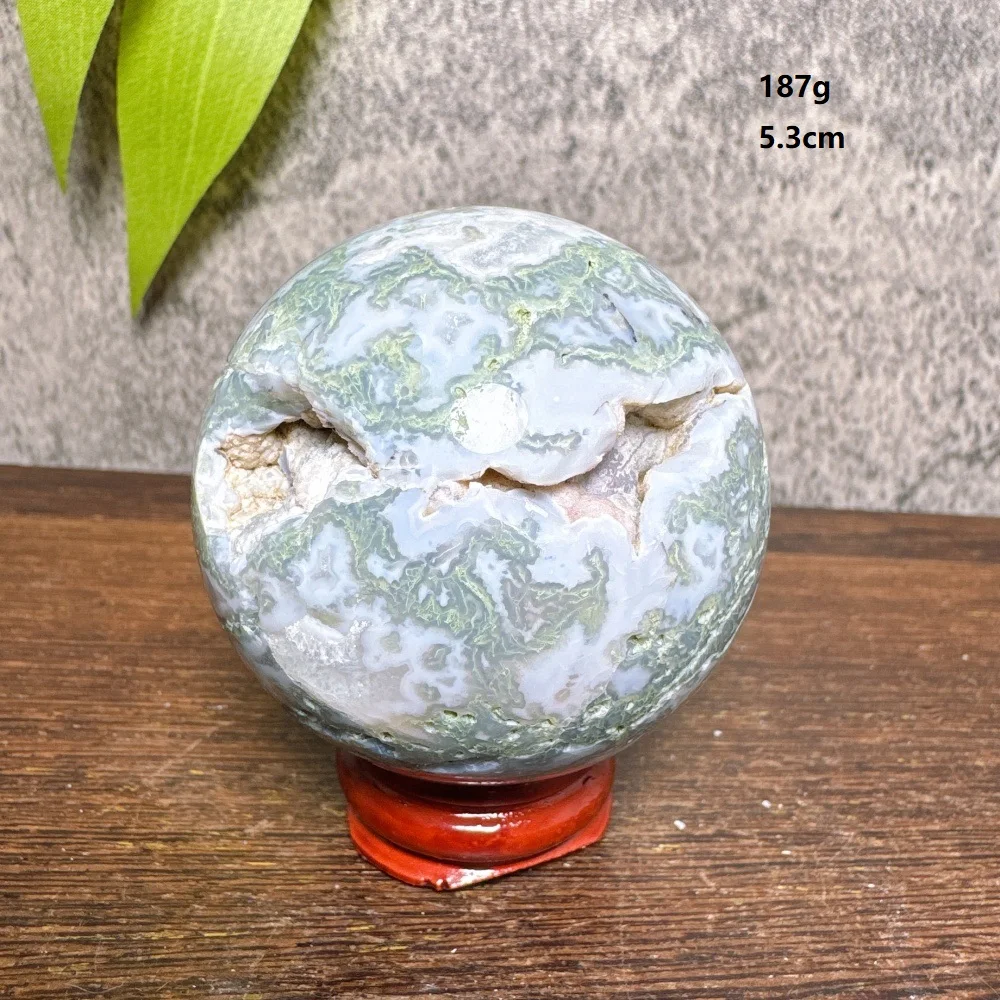 

Сфера из мусковатого агата