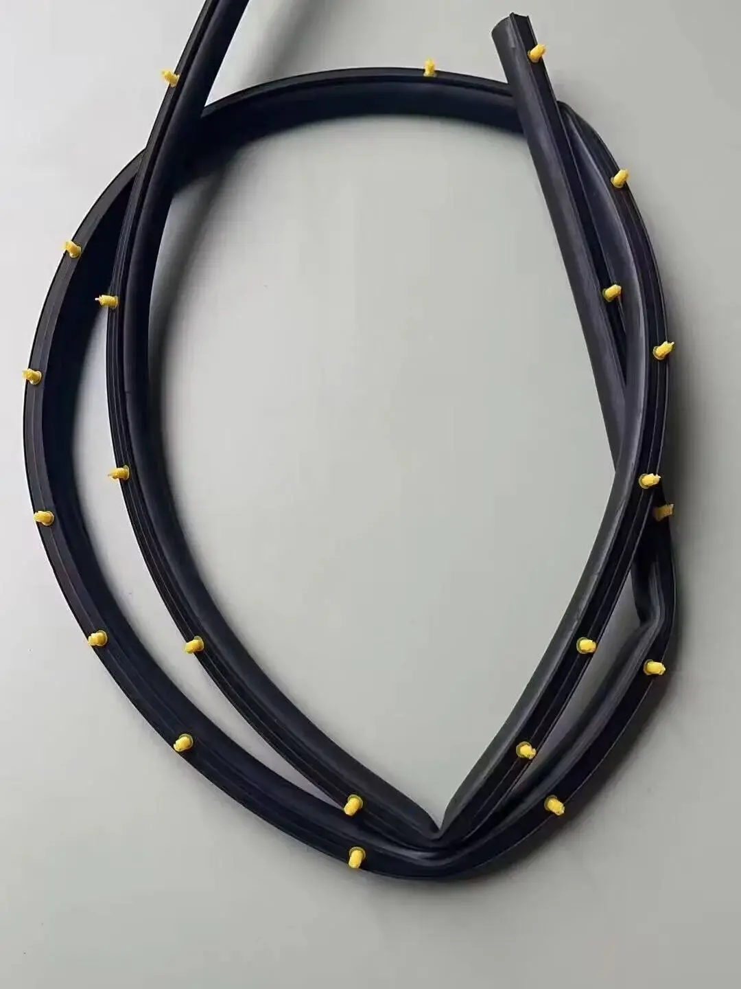 

Уплотнитель Капота переднего бампера автомобиля, водонепроницаемые полосы 68070493AA для Jeep Grand Cherokee Dodge Durango 2011 2012 2013 2014-2021