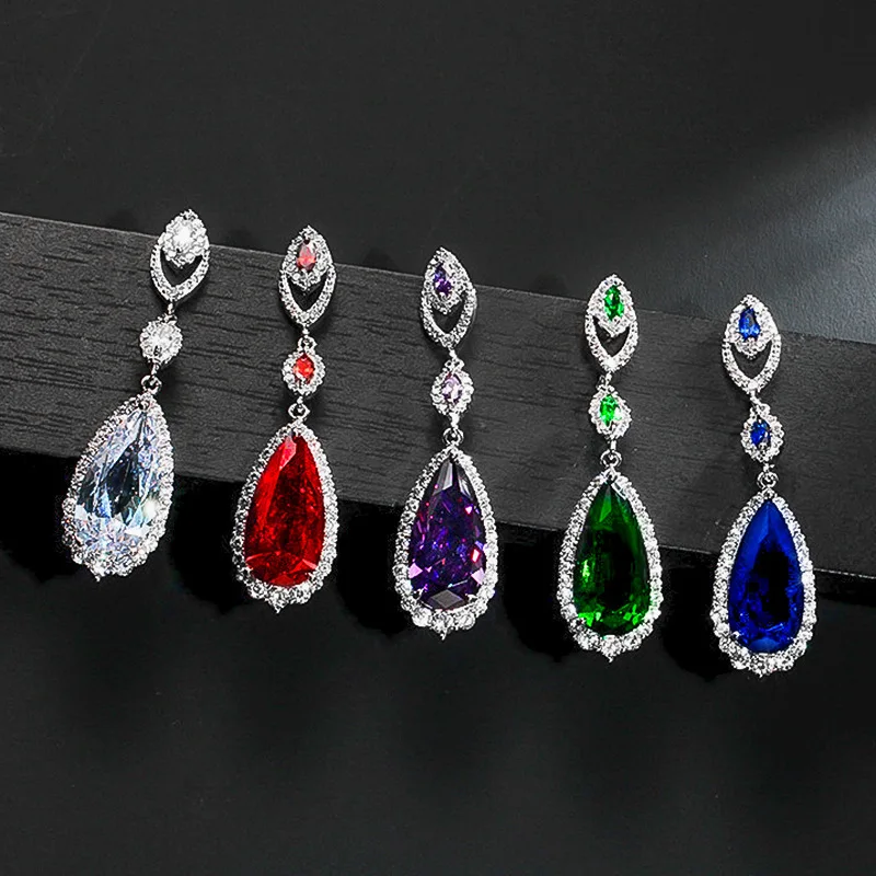 

Женские серьги-подвески в форме капли, с фианитом