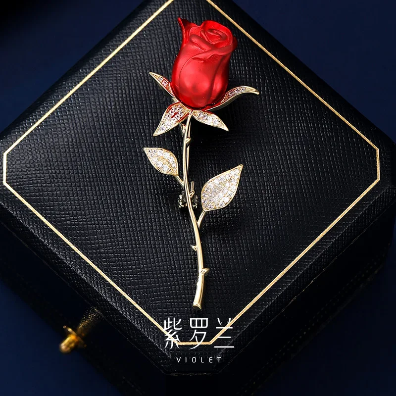 Фотообои для женщин элегантные изысканные блестящие булавки с цветком из