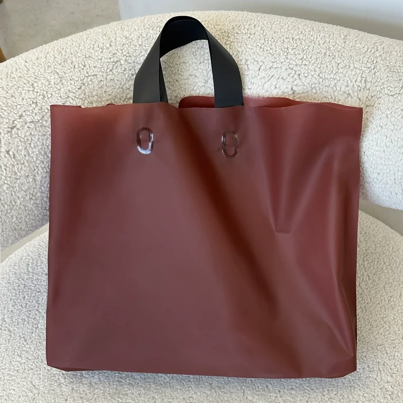 

Пластиковая сумка с логотипом