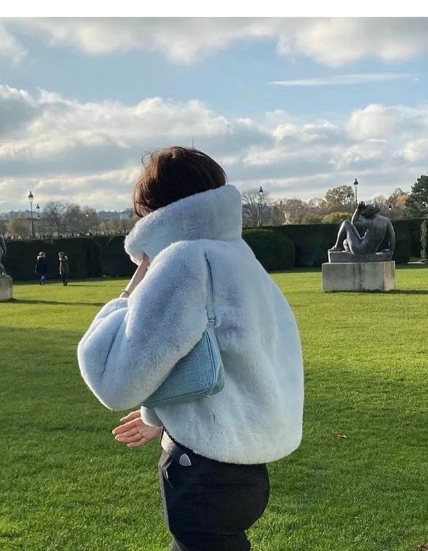 baby blue Women Winter casual sweet girl  Lapel  Shaggy Faux Rabbit Fur Jackets Vintage Furry Oversized Coat Short Outerwear fur