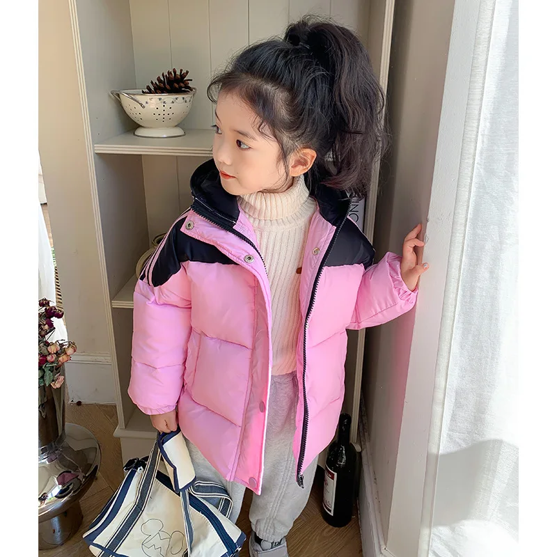 

Детская стеганая куртка с капюшоном, в полоску