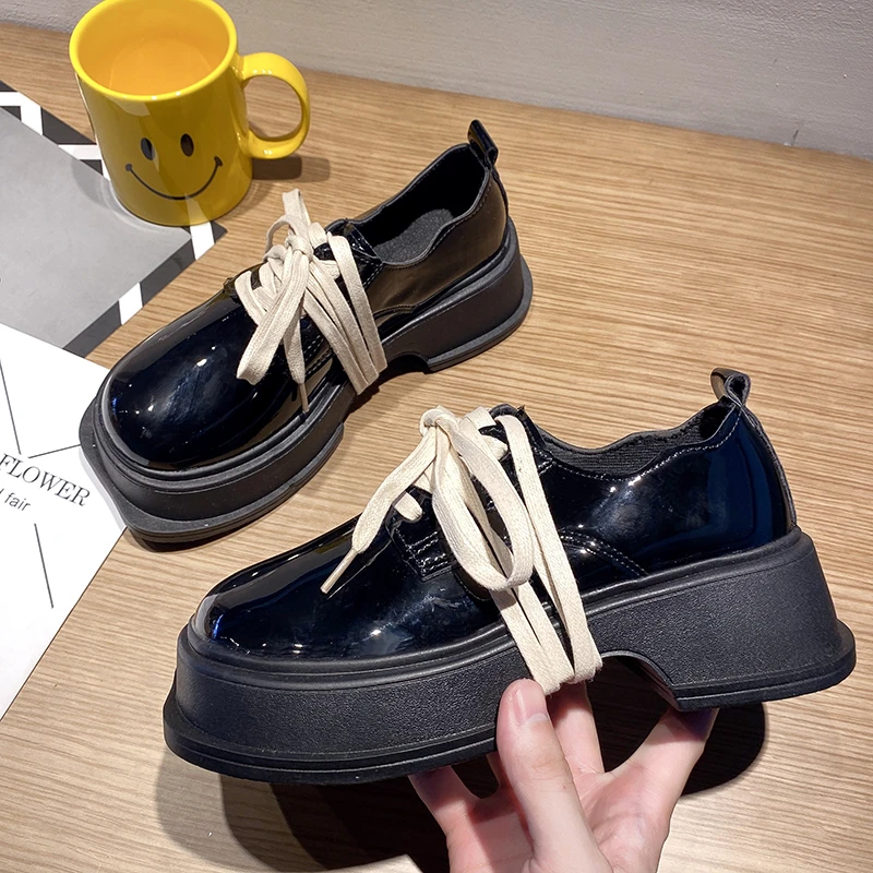 

Туфли женские 2022 кожаные, черные, на платформе, с юбкой, в японском стиле