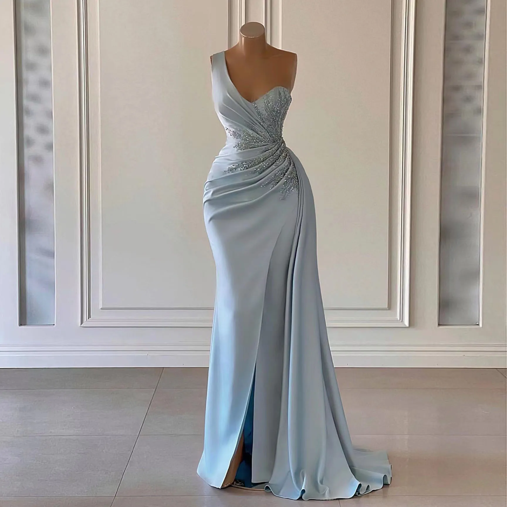 

Light Blue Mermaid Evening Dresses Beads Pleat One Shoulder Sleeveless Side Split Wedding Party Porm Gowns Robe De Soiree