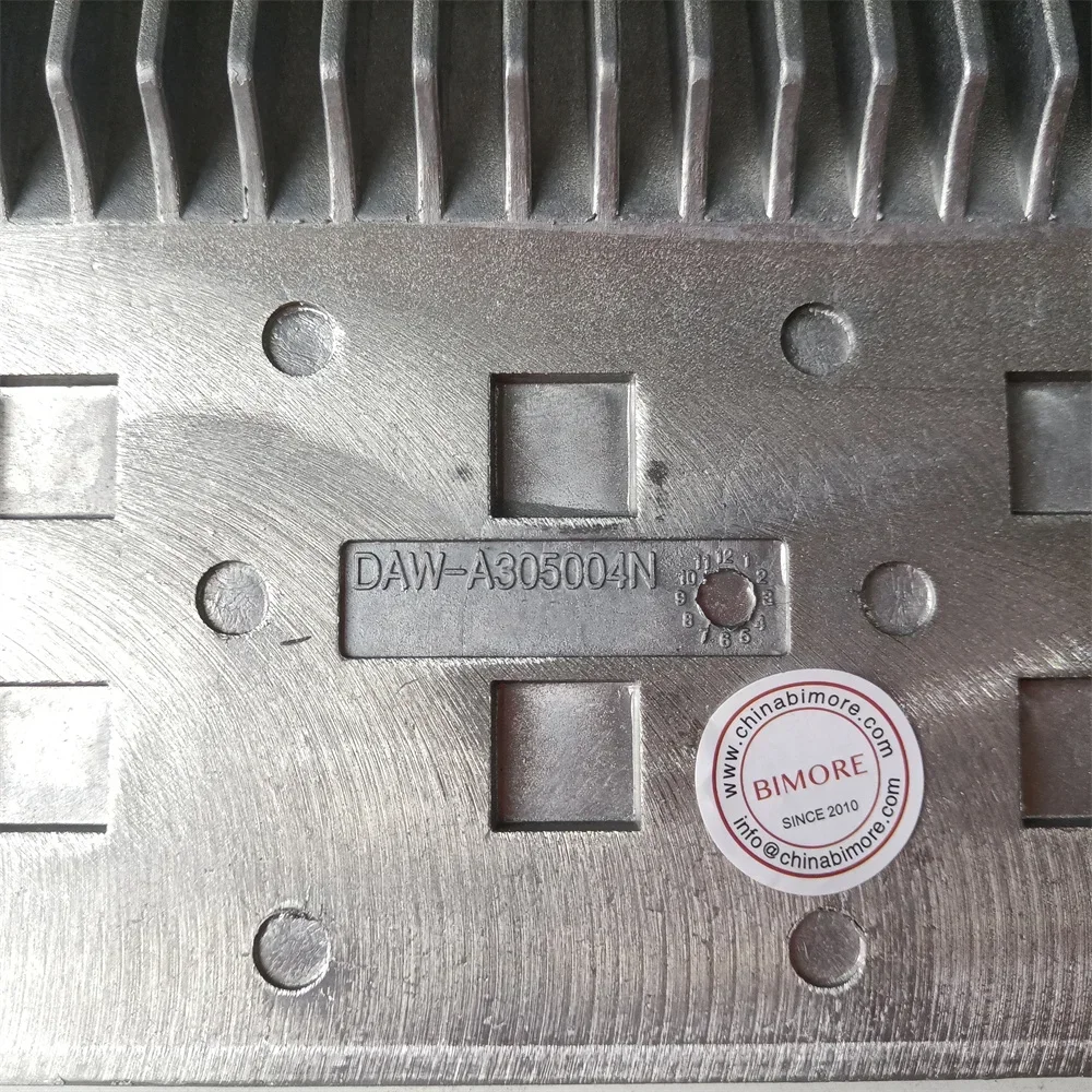 1 лот SFR 247416 Гребень для эскалатора Алюминий 22T DAW-A 305004 N Матовая поверхность L199мм Ш