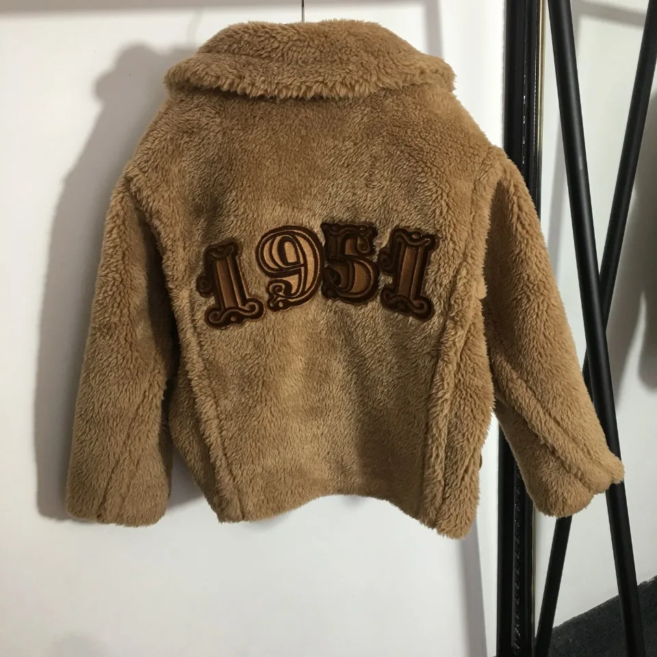 

2023 New Women's Velvet Teddy Lamb Short Slim Fit Warm Jacket Brown SML