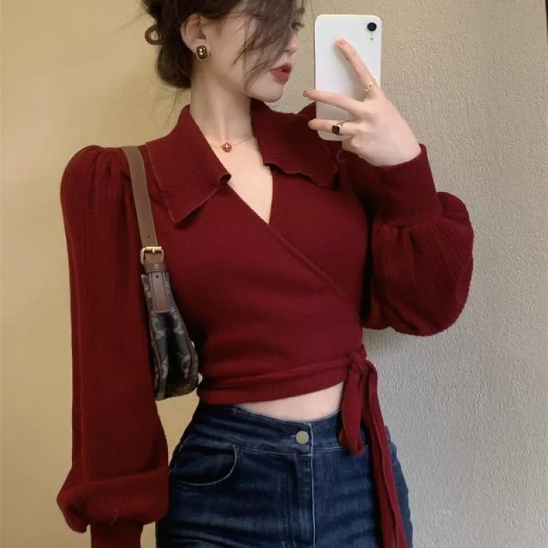 Женский трикотажный топ с бантом на воротнике для осени/зимы винно-красного