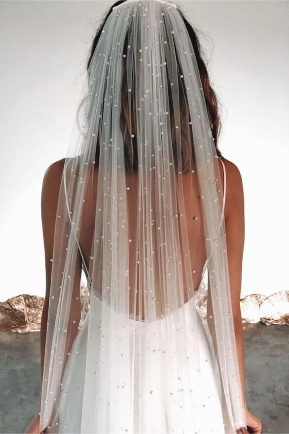 

Bridal Accessories Buckled Pearl embroidery Bridal Veil Wedding Handmade For Bride And Bride
