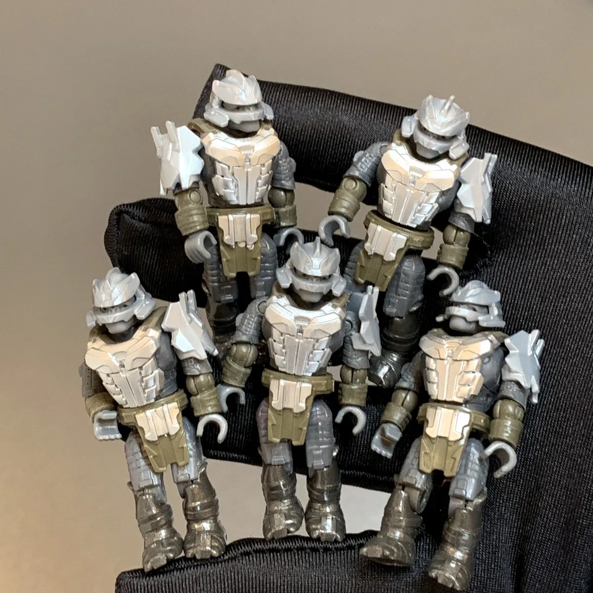 5 шт. серебряная избавленная фигурка BRUTE WARRIOR GNB21 SKIFF Строительный набор для