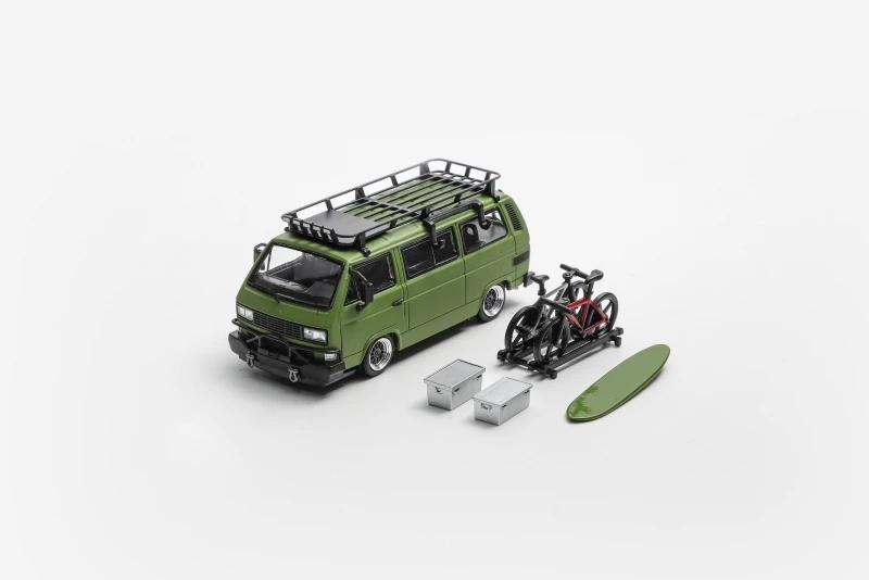 Модель автомобиля Mortal 1:64 T3 VAN