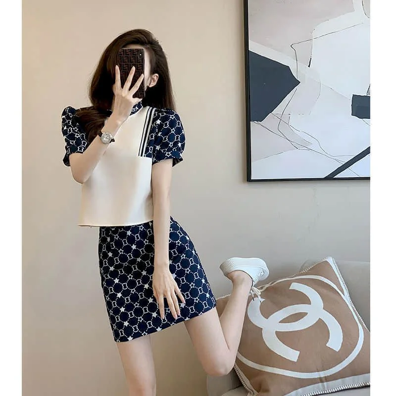 Женский комплект из двух предметов футболка с коротким рукавом и круглым вырезом