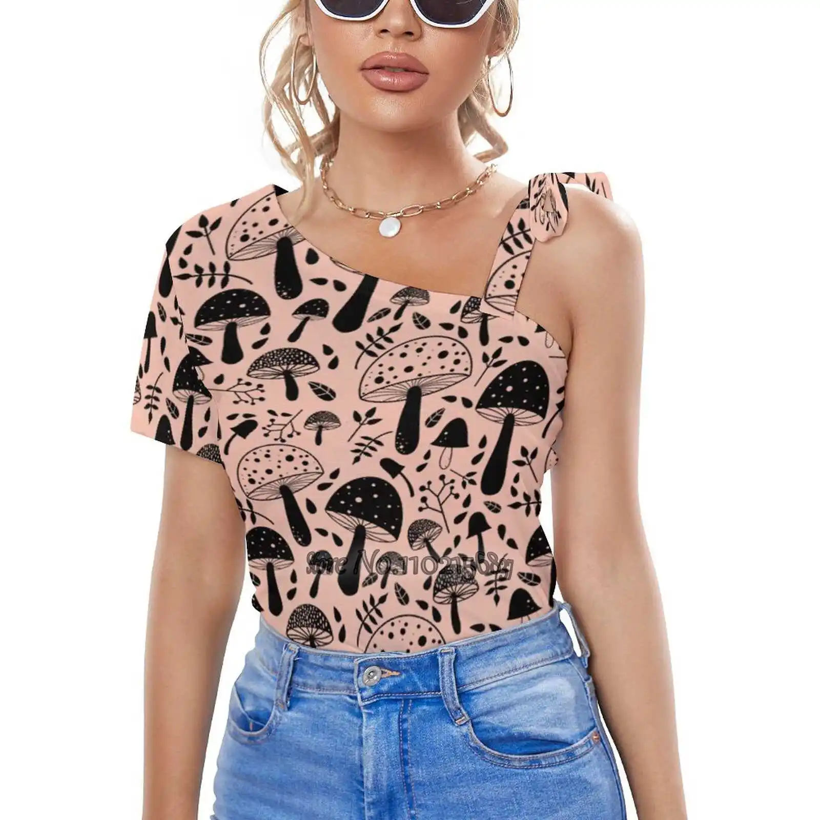 

Скулы! Женская футболка на одно плечо, с принтом в виде грибов