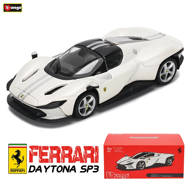 Модель гоночного автомобиля Bburago Ferrari DAYTONA SP3 в твердом переплете 1:43 модель