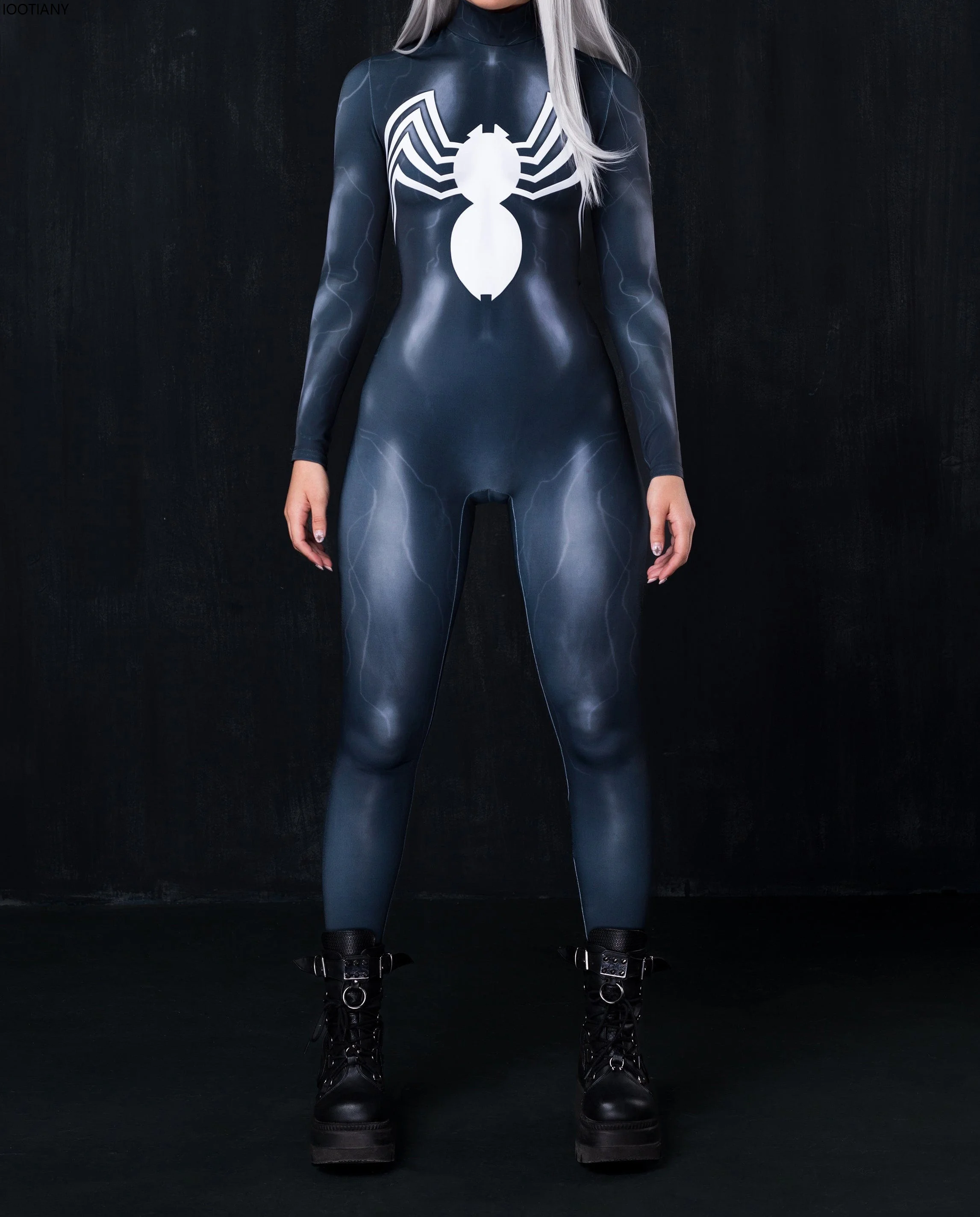 Женский комбинезон с красочным принтом