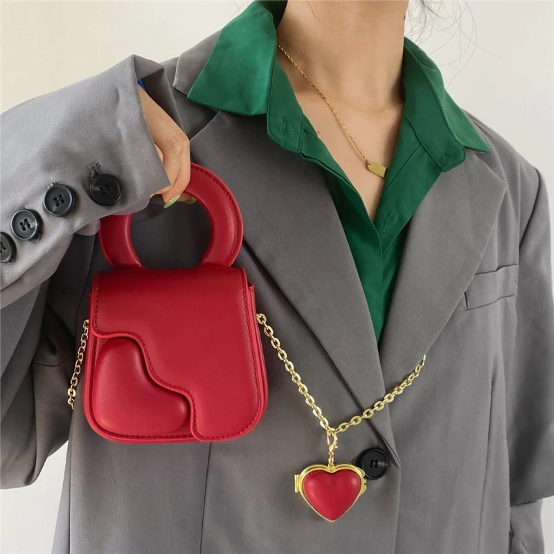 Niche Small Love Heart Chain Bag for Women Shoulder Handbag Ladies Bags Female Luxury New Style Handle Lady Messenger Bag Bolsa