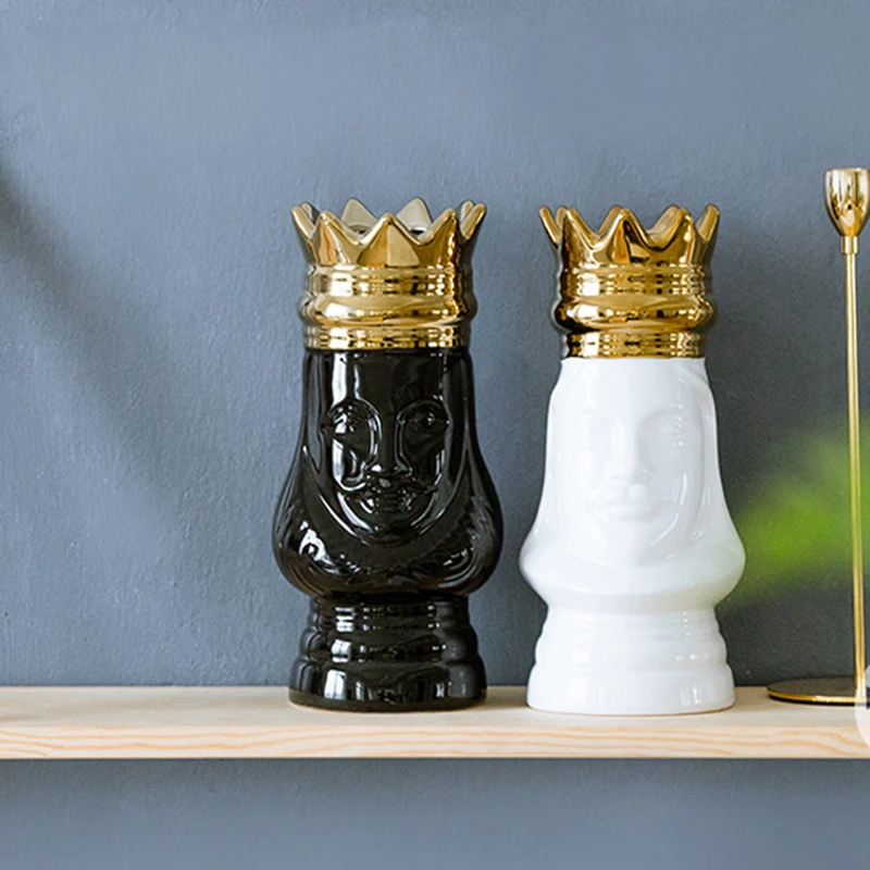 

Ceramic Vase King and Queen Tabletop Gold Golden Crown Light Luxury Decorative Flower Pot Flower Arrangement Bottle Art Craft