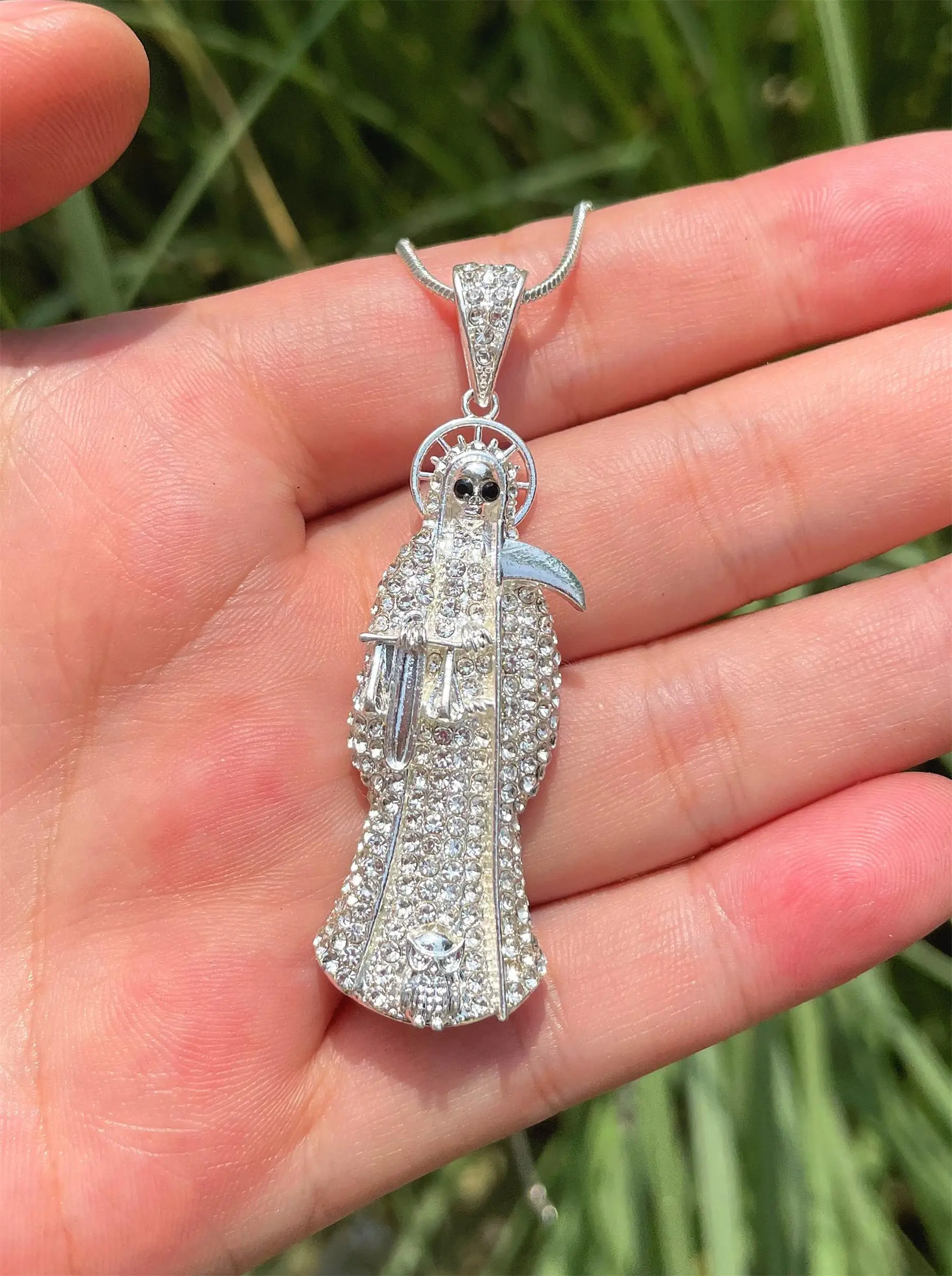 Англанг Подвеска Санта Муэрте Святая Смерть Кубический цирконий Золотистый цвет Иисус Хип-хоп Цепочка Ожерелье Блинг Парти Ювелирные изделия.